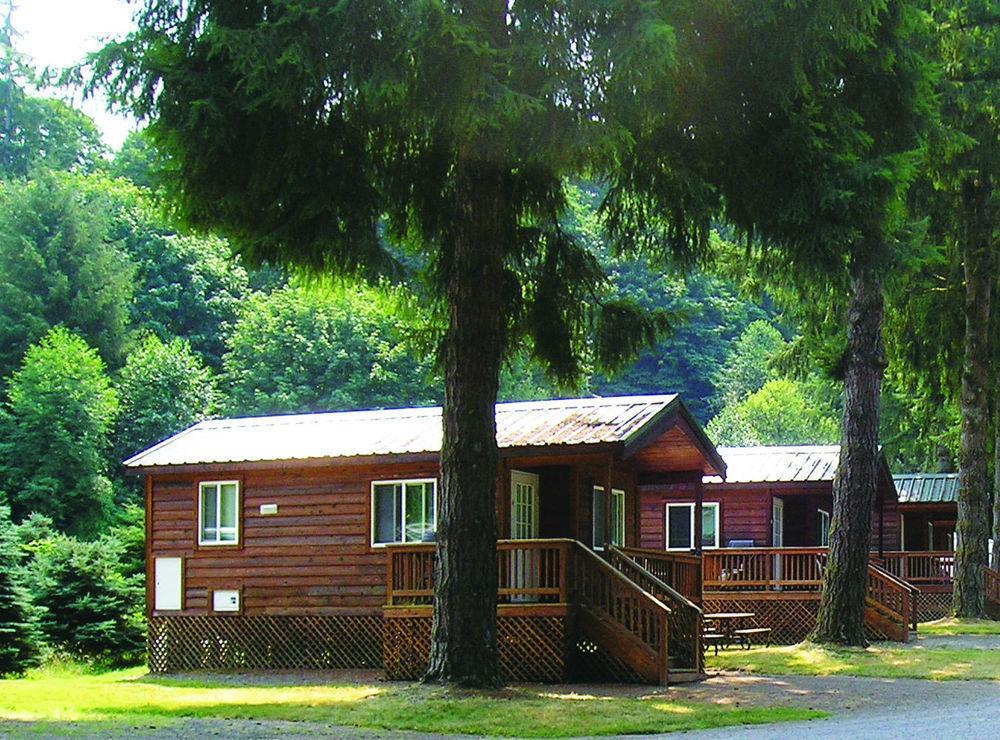 Thunderbird Rv & Camping Resort Monroe Exterior foto